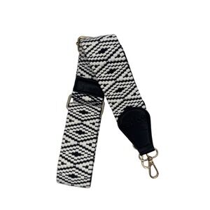 Jen & Co. Adjustable Guitar Strap or‎ Handbag Strap NEW Black & White Chevron